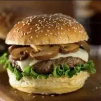 صندوقدار شیفت شب، کارگر ساده، پیک موتوری شیفت روز