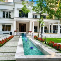 ویلایی 1100مترنیاوران200متر تراس(30%تهاتردر منطقه)