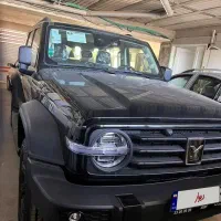 تانک ۳۰۰ مدل ۱۴۰۵ صفر خشک با مدارک کامل