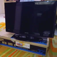 تلویزیونLCD سامسونگ 32 کاملا سالم در حدنو
