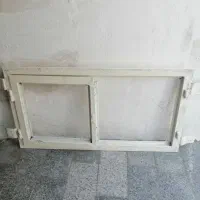 پنجره آهنی