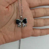 گردنبند پاپیون