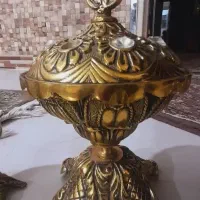 شکلات خوری ودوعددقندان وجا حوله برنزی برنجی