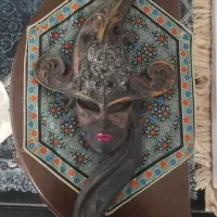 مجسمه دست ساز زینتی بسیار زیبا ..