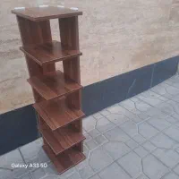 جاکفشی پشت دری کم جا