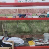 ویترین شیشه ای مغازه