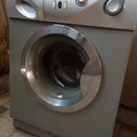 دوعددوعددلباسشویی سفید سالم طوسی برد کوچک میخواد