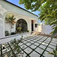 ویلامدرن180زمین/91بنا/2خواب/سنددار/ویوجنگل
