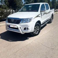 تویوتا هایلوکس دنده 2015 فول عمان