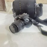 دوربین حرفه ای    نیکون d5200