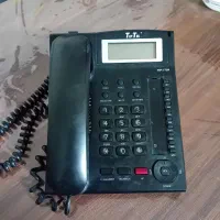 تلفن رو میزی سالم