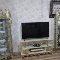 بوفه وساعت برنز
