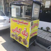 گاری چهار چرخ