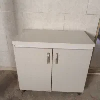 کابینت دو درب