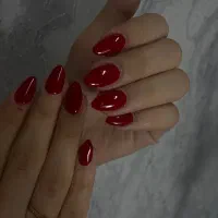 خدمات کاشت و ترمیم ناخن