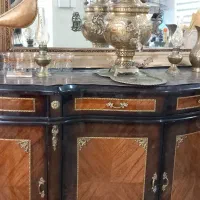 آینه و کنسول شیک ومیز بار و کتابخانه