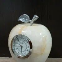 ساعت سنگی