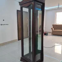 بوفه در حد نو سالم ۲/۵تومن