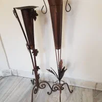 ۲عدد گلدون فرفوژه  پایه بلند از جنس مس