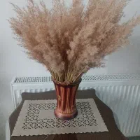 گلدان با گل