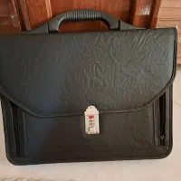 کیف مدرسه واداری چرم رمزدار