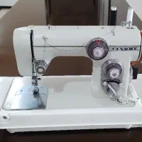 چرخ خیاطی ژانومه 672