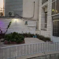 ساختمان-حیاط-دار