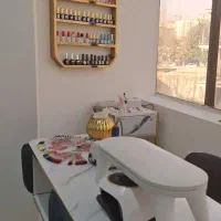 دعوت به همکاری در لاین های زیبایی