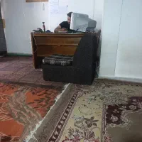 به چند راننده جهت کار در آژانس حامد