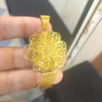 فروش طلا فقط ۳۰۰ بالای تابلو بدون اجرت و مالیات