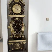 ساعت ایستاده