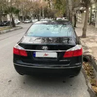 جنسیس سدان ۲۰۱۱ جفت موس