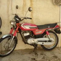 سوزوکی 100
