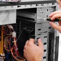 تعمیرات کامپیوتر،نصب برنامه،عوض کردن ویندوز