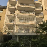ملاصدرا ۴۵۰ متر ۴ طبقه بنا