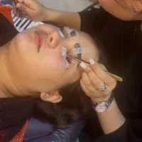 اموزش و دستیار مژه