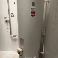 آبگرمکن ایستاده
