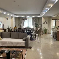 117 متر /سه خواب /لوکیشن بی نظیر