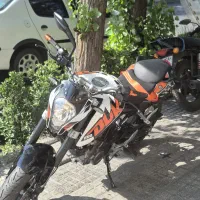 KTM DUKE 200