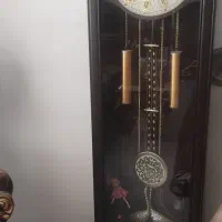 ساعت ایستاده و تابلو