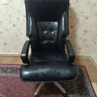 صندلی اداری کاملا نو مارک