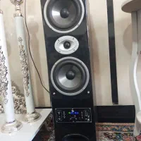 یک جفت اسپیکر فلش خور