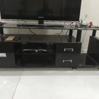 میز تلویزیون شیشه و ام دی اف