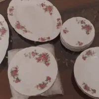 بشقاب دکوری و کاسه کاسه