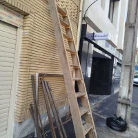 نردبان چوبی