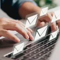 استخدام کارمند فروش