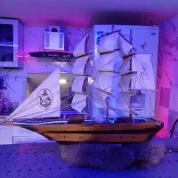 کشتی چوبی بسیار زیبا