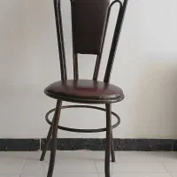 صندلی فلزی