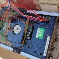 عیب یابی و تعمیرات و نصب آیفون-دوربین-دزدگیر و