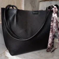 سلام کیف کاملا نو یکبار هم استفاده نشده